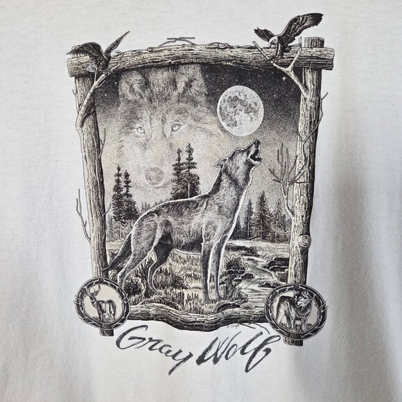 Retro Vintage Style Grey Wolf Tee - Picture 2 of 5